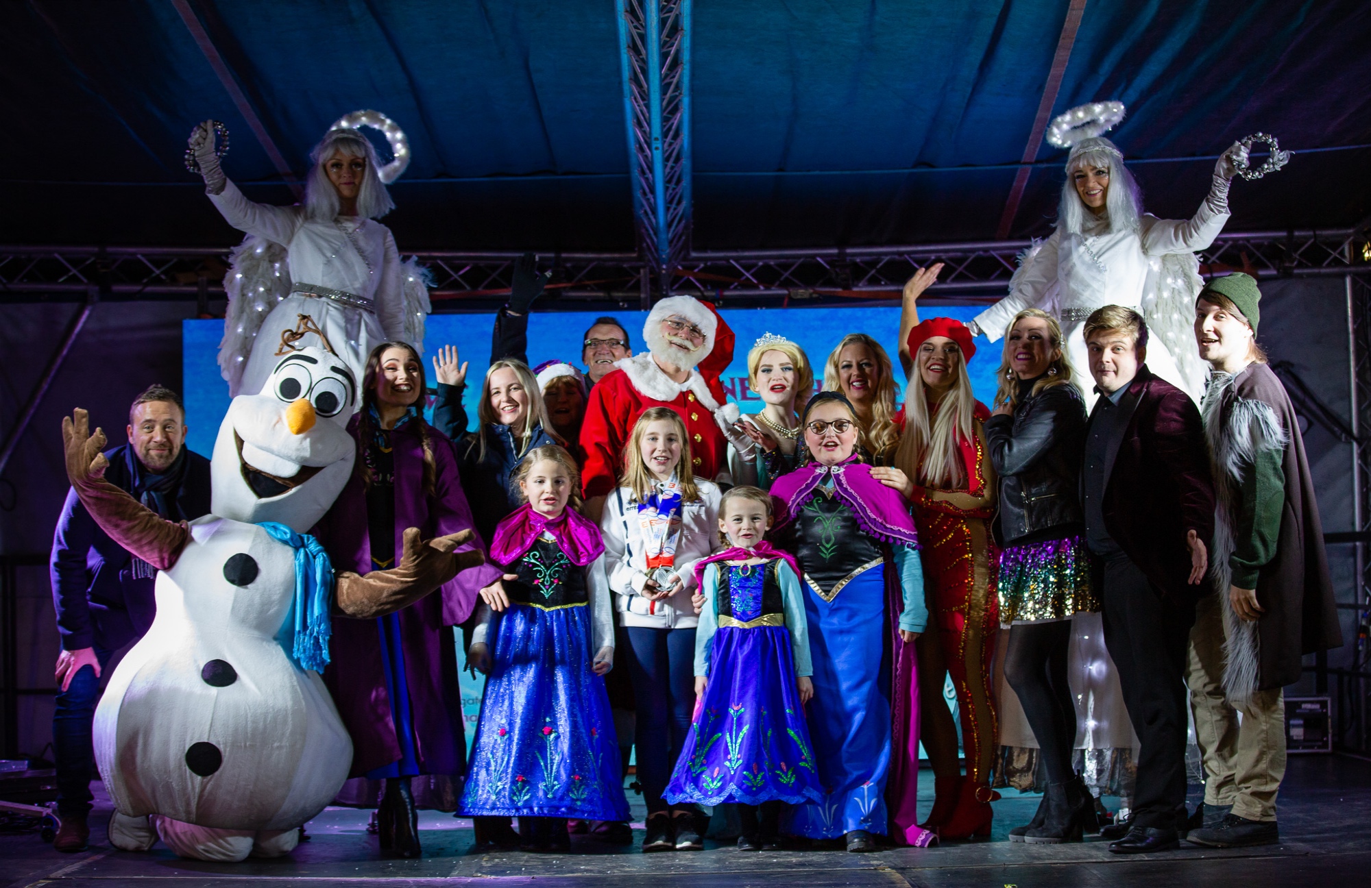 OPPORTUNITY TO PERFORM AT OUR CHRISTMAS LIGHT SWTICH ON